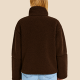 Bluza damska z futerkiem sherpa – ciepła bluza z zamkiem i kieszeniami