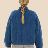 Kurtka damska pikowana krótka – ciepła kurtka na jesień i zimę