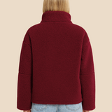 Bluza damska z futerkiem sherpa – ciepła bluza z zamkiem i kieszeniami