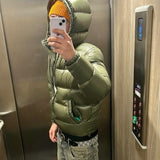 Męska puchowa kurtka zimowa z kapturem – ciepła i wodoodporna