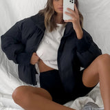 Krótsza kurtka puchowa oversize z wysokim kołnierzem