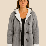 Damski płaszcz z kapturem i podszewką z miękkiego futerka