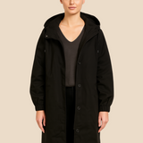 Długi płaszcz damski z kapturem – lekki płaszcz przeciwdeszczowy na wiosnę i jesień