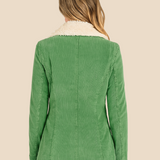 Kurtka damska z kożuszkiem – ciepła, modna kurtka na jesień i zimę