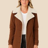 Kurtka damska z kożuszkiem – ciepła, modna kurtka na jesień i zimę