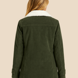 Kurtka damska z kożuszkiem – ciepła, modna kurtka na jesień i zimę