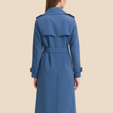 Damski klasyczny trencz z paskiem i klapami