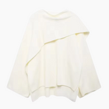 Elegancka peleryna z golfem i szerokimi rękawami