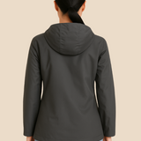 Kurtka przeciwdeszczowa damska z kapturem – lekka parka na wiosnę i jesień