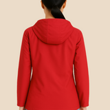 Kurtka przeciwdeszczowa damska z kapturem – lekka parka na wiosnę i jesień