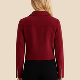 Kurtka damska zamszowa ramoneska – stylowa kurtka biker na każdą porę roku