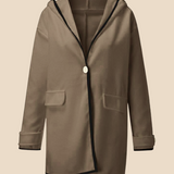 Stylowe ponczo damskie z kapturem i guzikami – eleganckie okrycie na jesień i zimę