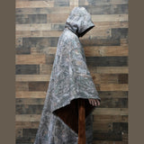 Damskie ponczo z kapturem i miękkim wykończeniem