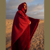 Damskie ponczo z kapturem i miękkim wykończeniem