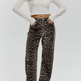 Damskie spodnie w panterkę z szeroką nogawką
