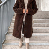 Płaszcz damski z futerkiem teddy – ciepły pluszowy płaszcz na zimę