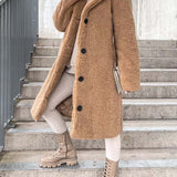 Płaszcz damski z futerkiem teddy – ciepły pluszowy płaszcz na zimę