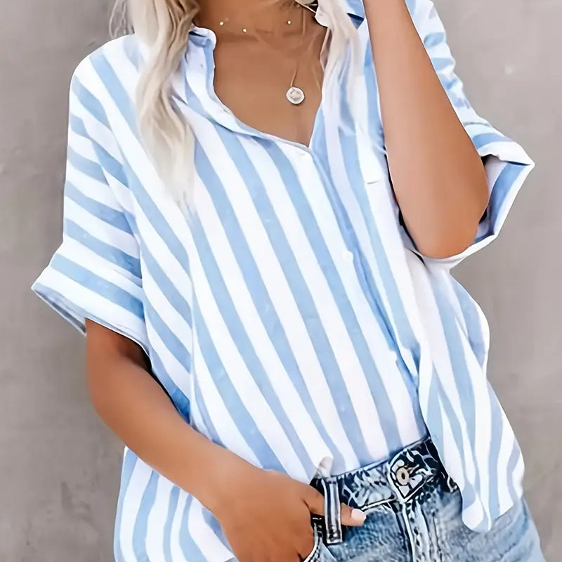 Koszula damska w paski z krótkim rękawem – luźny letni krój