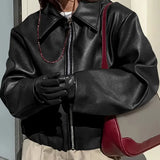 Modna kurtka bomberka damska z ekoskóry