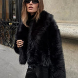 Luksusowa kurtka damska z miękkim sztucznym futerkiem