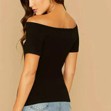 Top damski z odkrytymi ramionami – elegancki i kobiecy fason