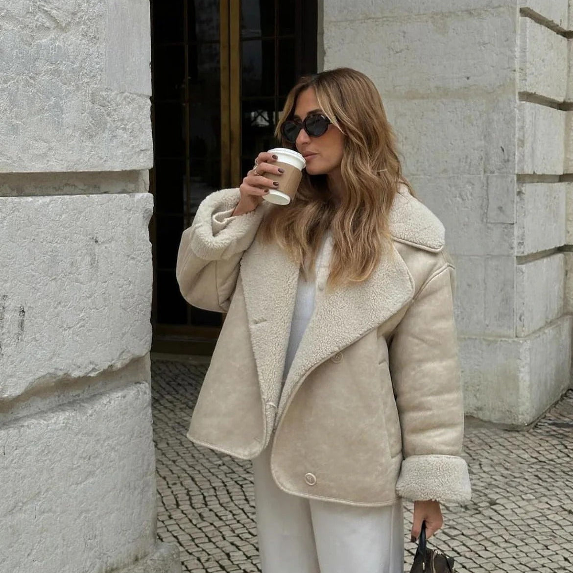 Kurtka damska z ekoskóry z kożuszkiem oversize