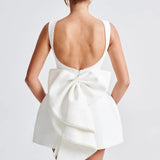 Sukienka mini z gorsetową górą i zdobionym dołem