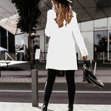 Damski elegancki płaszcz dwurzędowy z guzikami