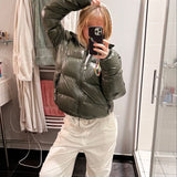 Męska puchowa kurtka zimowa z kapturem – ciepła i wodoodporna