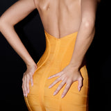 Sukienka bandażowa midi na ramiączkach z dekoltem gorsetowym