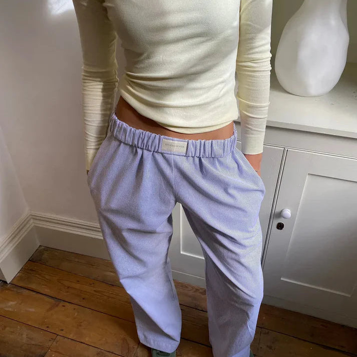 Damskie spodnie bawełniane o luźnym kroju