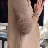 Kardigan damski z kołnierzem i guzikami – elegancki sweter na co dzień