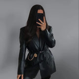 Damska marynarka ze skóry ekologicznej z paskiem