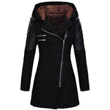 Płaszcz damski z kapturem i zamkiem skośnym